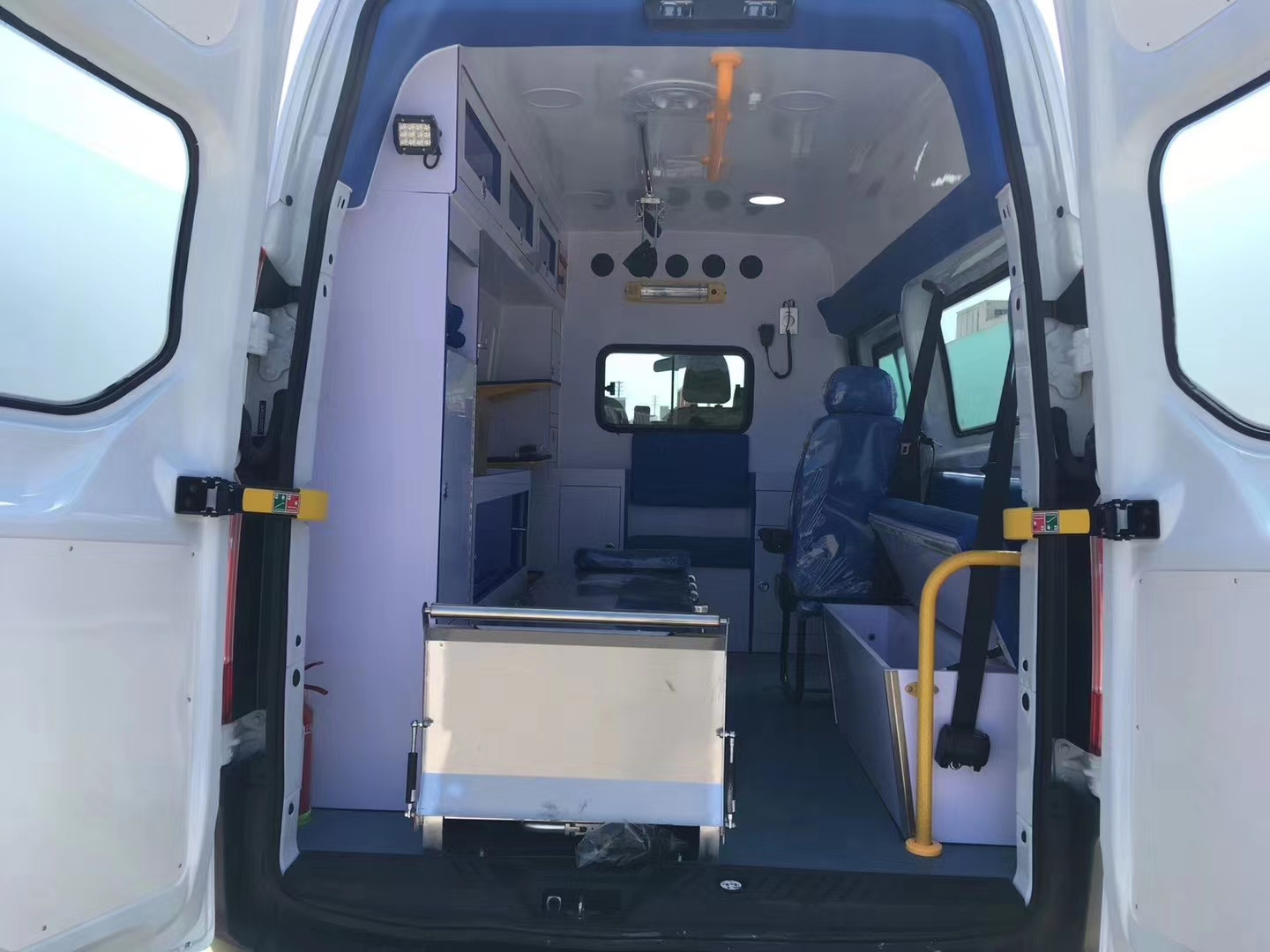 ������ȫ�ؓ(f��)��ʽ���o܇